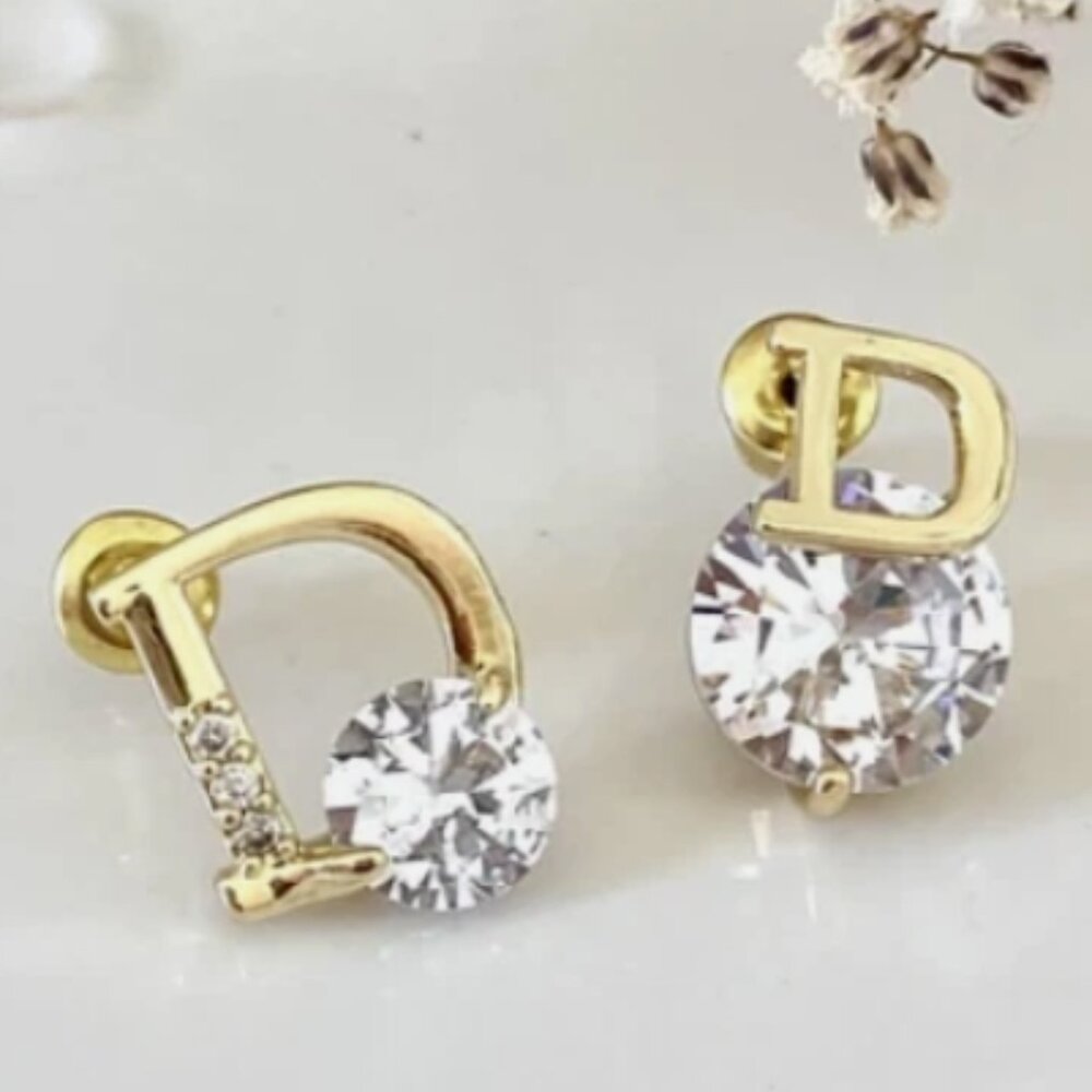 Asymmetrical Exquisite Earrings with Imitation Diamonds Shiny Women's Jewelry